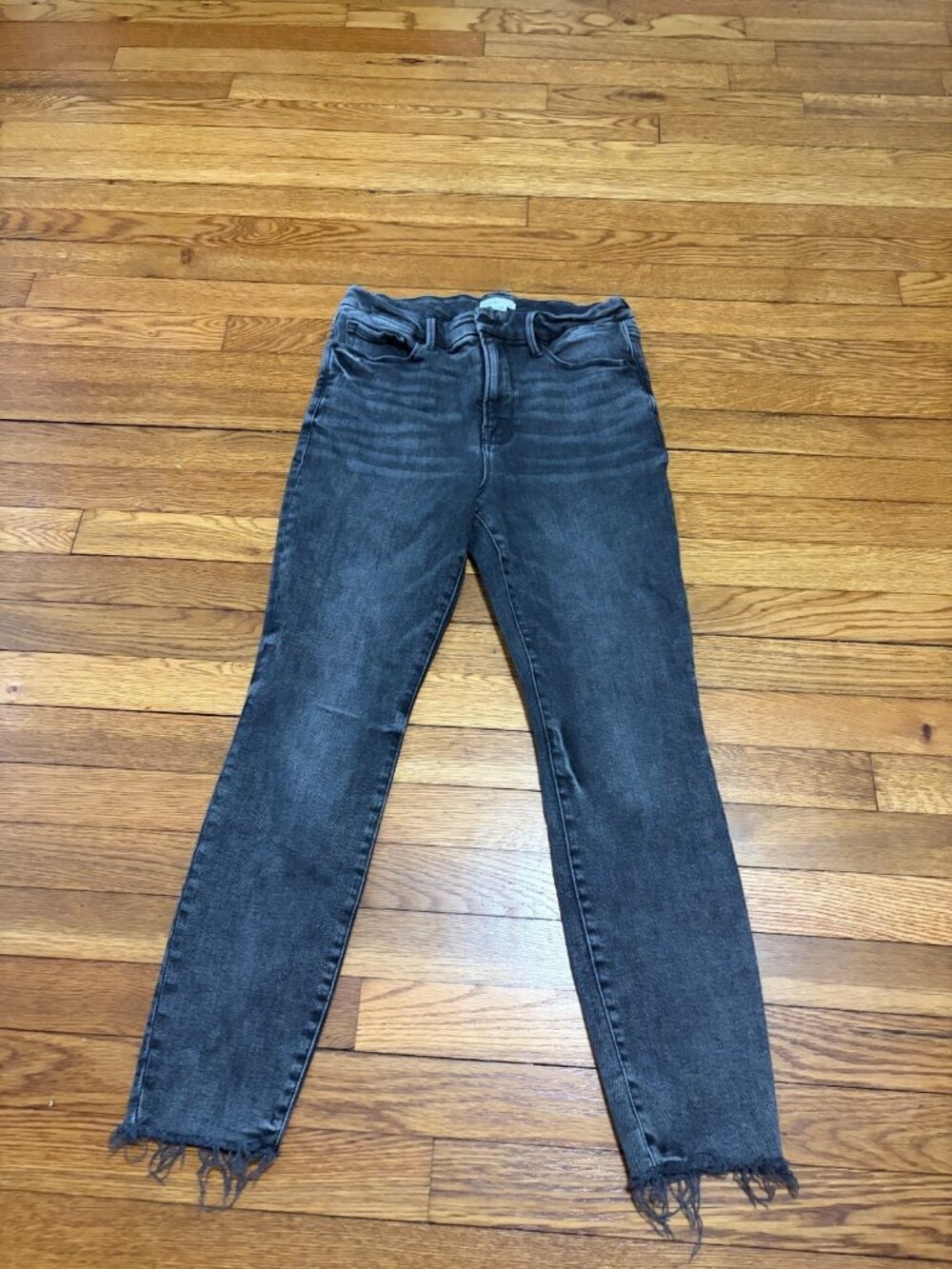 Good American Good Legs Cropped Skinny Jeans Size 8 8/29 Black Stretch Denim